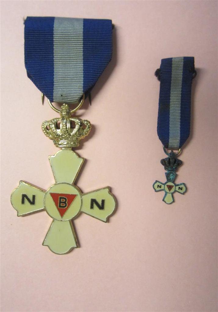 Médaille Recherche cette médaille, Collections, Envoi, Autres, Ruban, Médaille ou Ailes