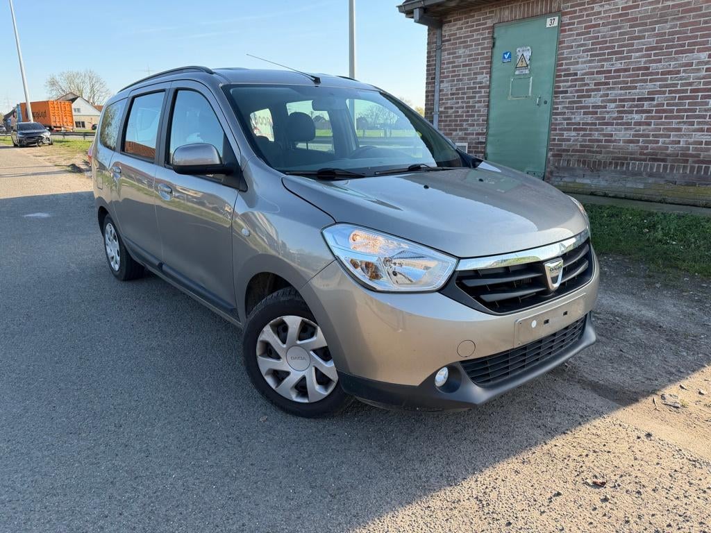 Dacia Lodgy 1200 cc benzine 5 zit, Auto's, Dacia, Monovolume, Euro 6, Handgeschakeld, 1200 cc