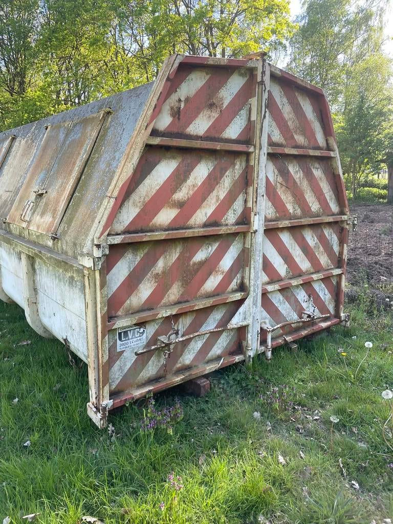 Gesloten container 15m3, Ophalen