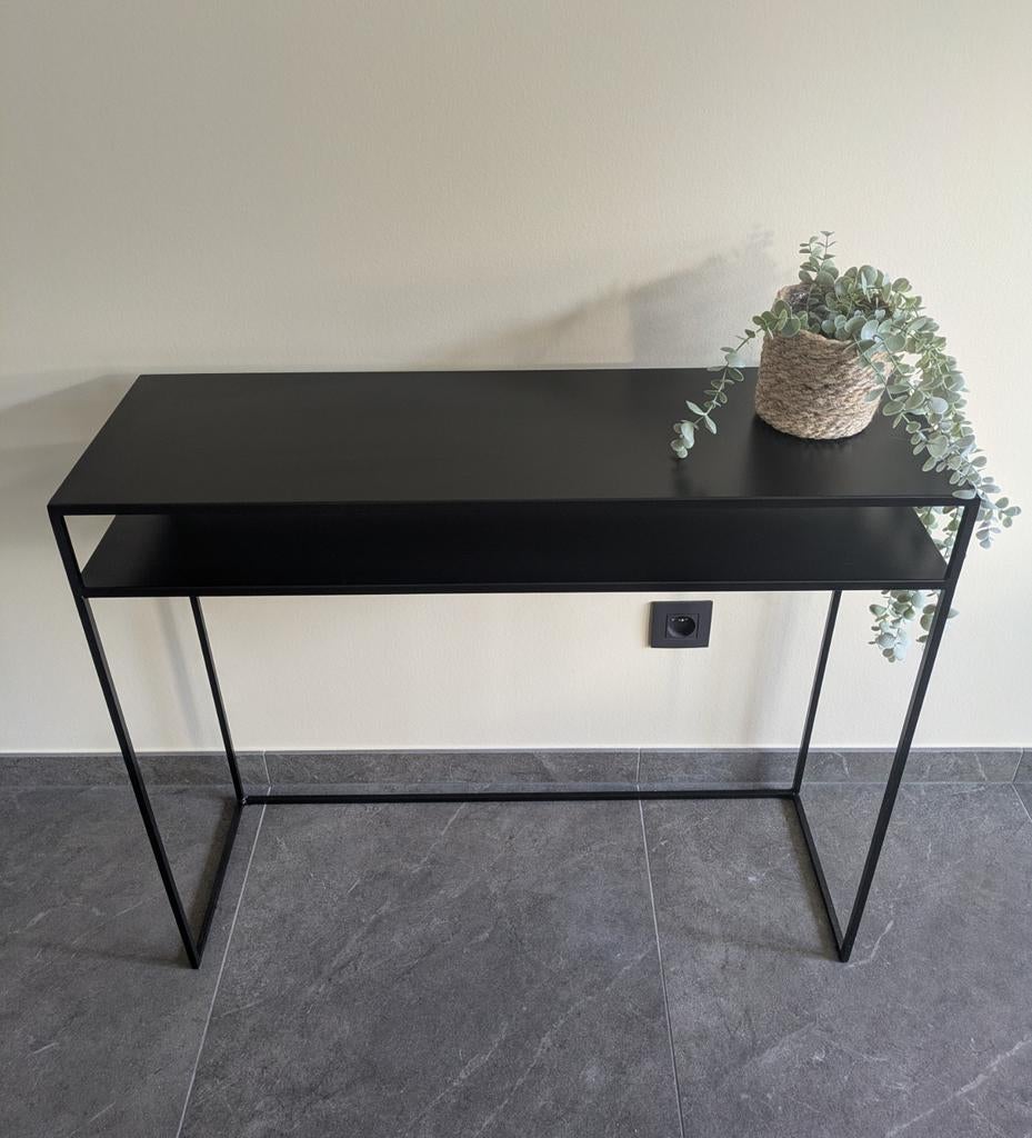 Stalen consoletafel, Ophalen