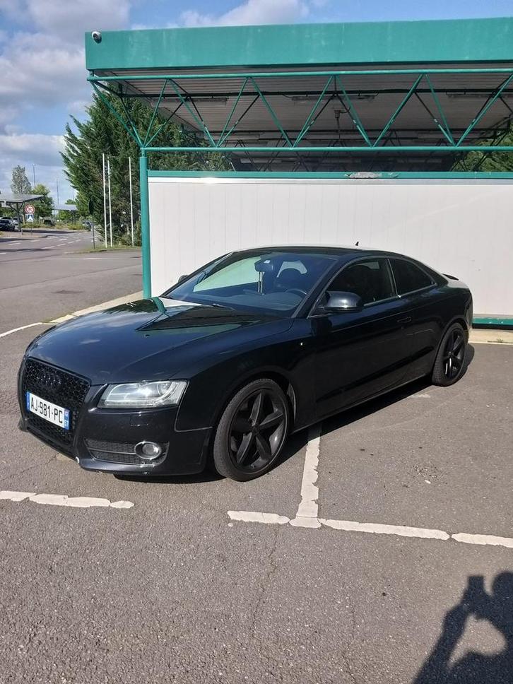 Audi A5 3L V6 Quattro ( échange), Autos, Audi, Particulier, A5, 4x4, ABS, Phares directionnels, Airbags, Air conditionné, Alarme