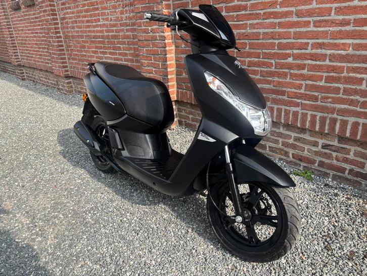 Peugeot Kisbee - 2017 - 5426 km - B Klasse., Vélos & Vélomoteurs, Scooters | Peugeot, Comme neuf, Enlèvement