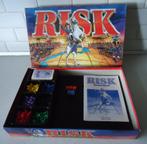 Vintage "RISK" van Parker in prima staat., Een of twee spelers, Ophalen of Verzenden, Gebruikt, Parker