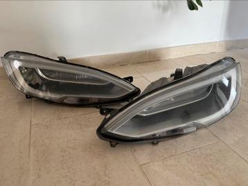 Tesla Model S Facelift Koplampen Set beschikbaar voor biedingen