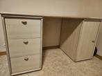 Table with drawers and cabinet, Ophalen