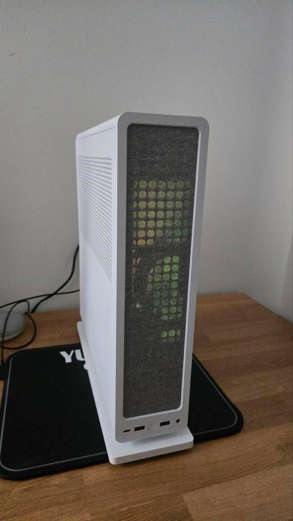 Betaalbare Gaming PC (Fractal Design), Computers en Software, Desktop Pc's, Gaming, Ophalen