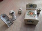 Miniatuurmeubeltjes in porselein uit 1950, Antiek en Kunst, Antiek | Speelgoed, Ophalen of Verzenden