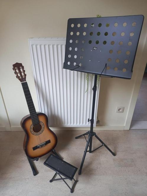 Gitaar voor kinderen: set incl pupiter, standaard & voetstan, Muziek en Instrumenten, Standaarden, Gebruikt, Gitaar, Ophalen