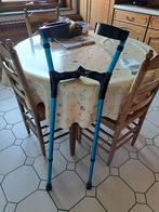 Béquilles NEUVES avec manche anatomique., Enlèvement