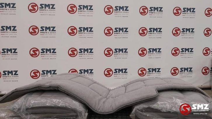 Occ Couvres-matelas lit inférieur 3pc, Autos : Pièces & Accessoires, Pièces camion, Scania, Intérieur et Revêtement, Utilisé