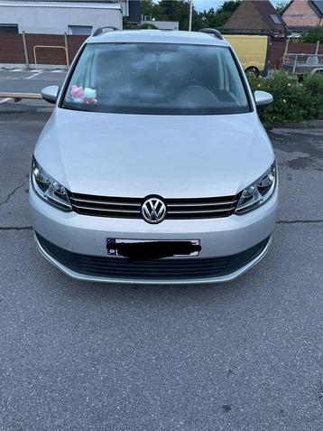 Volkswagen Touran 7 zitplaatsen, Auto's, Euro 5, Zwart, 7 zetels, 5 deurs