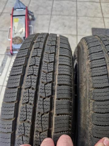 2stuks 175/75/16 101 r nexen winterbanden beschikbaar voor biedingen