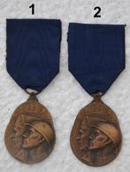 Medaille, 2x versies WO-1 Vrijwilligersmedaille, 14-18, Verzamelen, Ophalen of Verzenden, Landmacht, Lintje, Medaille of Wings