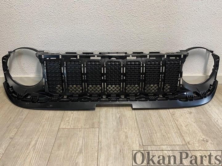 Jeep Renegade Grille 735672991, Auto-onderdelen, Carrosserie, Jeep, Voor, Gebruikt