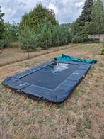 Ingebouwde trampoline Berg, 3m op 2m, Ophalen, Gebruikt