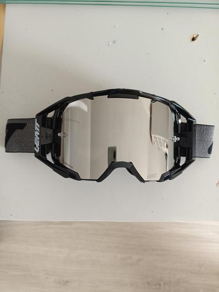 Leatt Velocity 5.5 motorcross bril., Motoren, Kleding | Motorkleding, Overige typen, Dames, Heren, Nieuw zonder kaartje, Ophalen of Verzenden