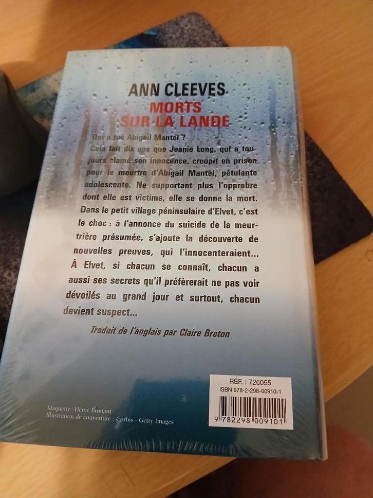mort sur les landes de ANN CLEEVES, Boeken, Detectives, Zo goed als nieuw, Ophalen of Verzenden