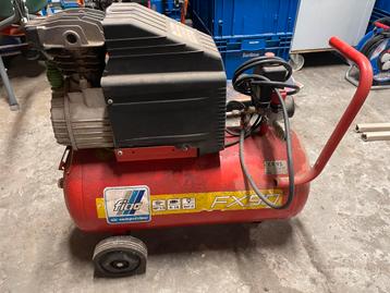 Compressor, Moins de 25 litres, Enlèvement, Utilisé, 6 à 10 bars