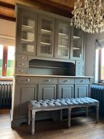 Landelijle kast XXL, Antiek en Kunst, Antiek | Meubels | Kasten, Ophalen of Verzenden