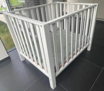 Kinderbox 120x80 cm - in goede staat beschikbaar voor biedingen