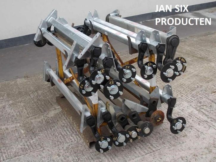 Ongeremde as knott 750 kg padmaat 1200 mm nr 19, Auto diversen, Overige Auto diversen, Ophalen