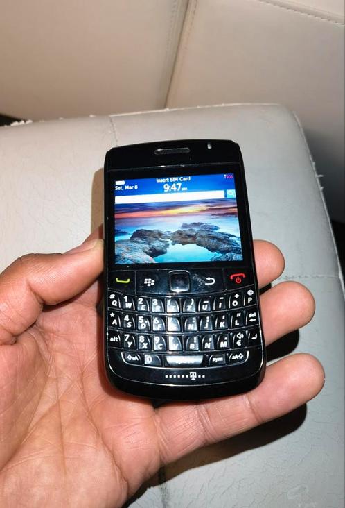 Goedwerkende blackberry bold 9780.   Leuk voor iemand die no, Telecommunicatie, Mobiele telefoons | Hoesjes en Screenprotectors | Blackberry