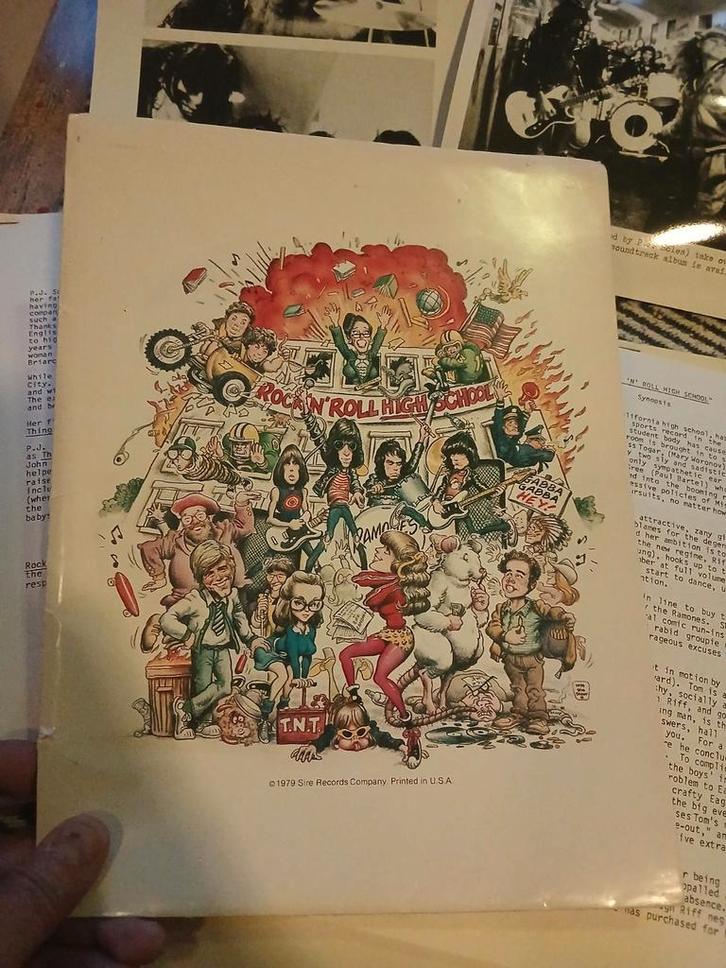 ramones persmap originally w/foto's en interviews script enz, Muziek en Instrumenten, Overige Muziek en Instrumenten, Gebruikt