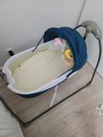 Lit bébé électrique avec balancoire automatique comme neuf, Enfants & Bébés, Enlèvement, Lit