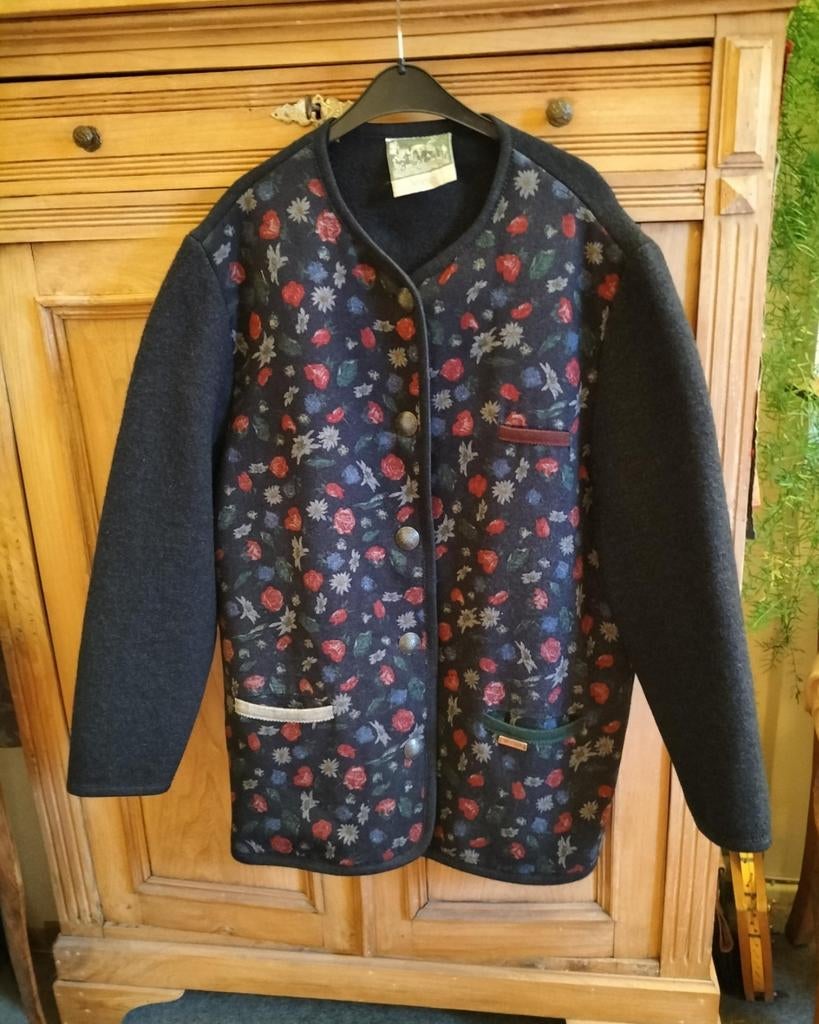 Oostenrijkse damesjas, Kleding | Dames, Jassen | Winter, Gedragen, Blauw, Ophalen