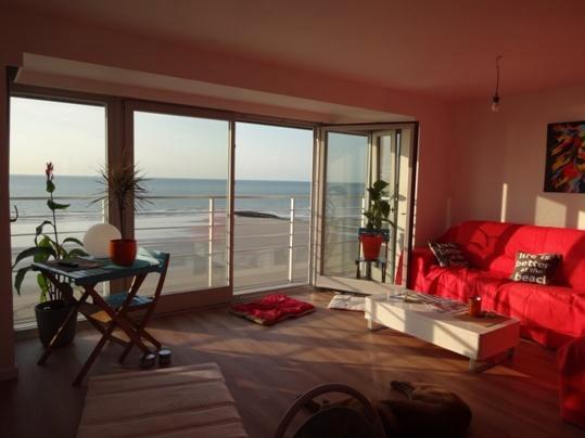 ruim breed appartement te koop zeedijk Westende-Bad 87 m², Immo, Maisons à vendre, Province de Flandre-Occidentale, Jusqu'à 200 m²