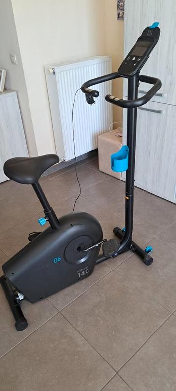 Hometrainer nieuw Domyos 140, Sport en Fitness, Ophalen, Zo goed als nieuw, Hometrainer