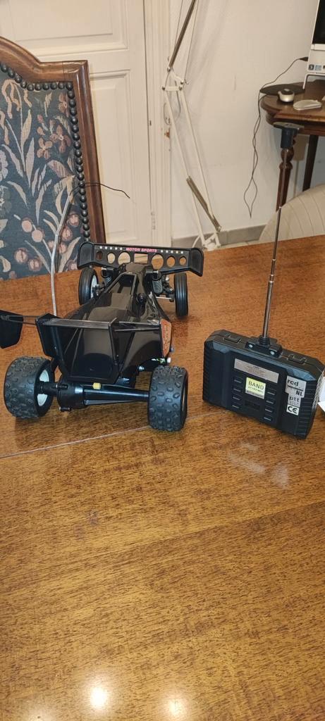 voiture THUNDER FOX, Hobby en Vrije tijd, Modelbouw | Radiografisch | Auto's, Zo goed als nieuw, Ophalen of Verzenden