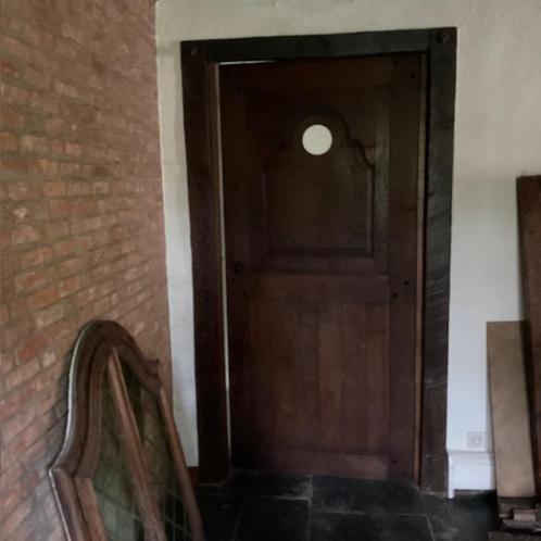 TE KOOP EIKEN DEUR KWAM UIT EEN KLOOSTER KAPEL, Doe-het-zelf en Bouw, Deuren en Vliegenramen, Gebruikt, Binnendeur, Minder dan 200 cm