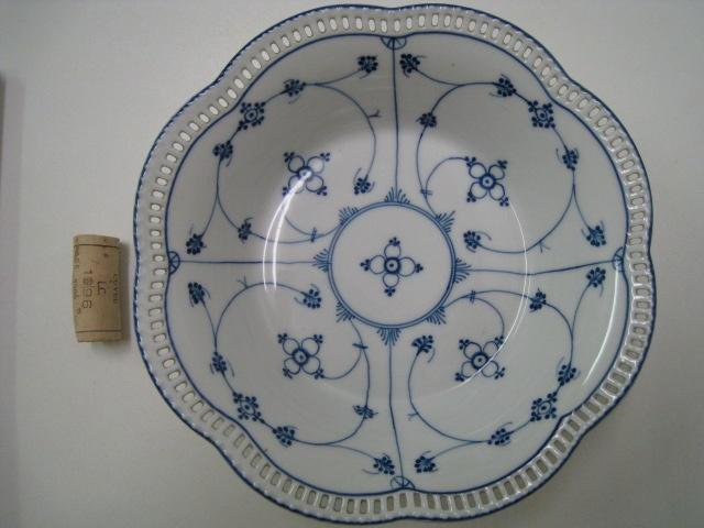 Diep bord voor groenten enz. Wit + blauw, Verzamelen, Porselein, Kristal en Bestek, Ophalen