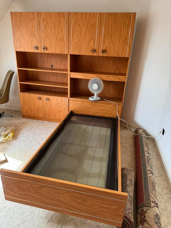 1 persoonsslaapkamer stevige kwaliteit zonder matras, Huis en Inrichting, Slaapkamer | Complete slaapkamers, Gebruikt, Eenpersoons