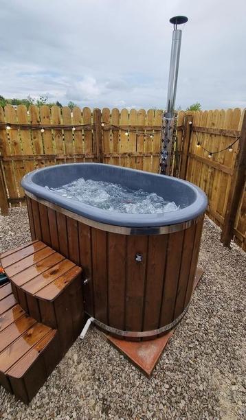 hottub 2 pers. houtgestookt, jets, zandfilter herfstdeal!