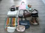 Lot handtassen, shoppers, portemonee, toilettas (18 stuks), Ophalen of Verzenden, Zo goed als nieuw, Overige kleuren, Schoudertasje