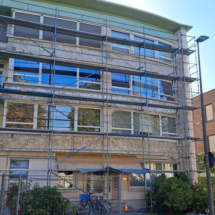 stelling, Doe-het-zelf en Bouw, Steigers, Zo goed als nieuw, Gevelsteiger, 5 meter of hoger, Ophalen