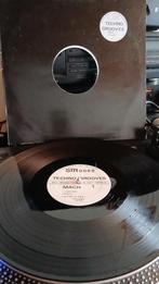 Techno Grooves – Mach 1 (12" VINYL), Ophalen of Verzenden, Gebruikt, 12 inch, Techno of Trance