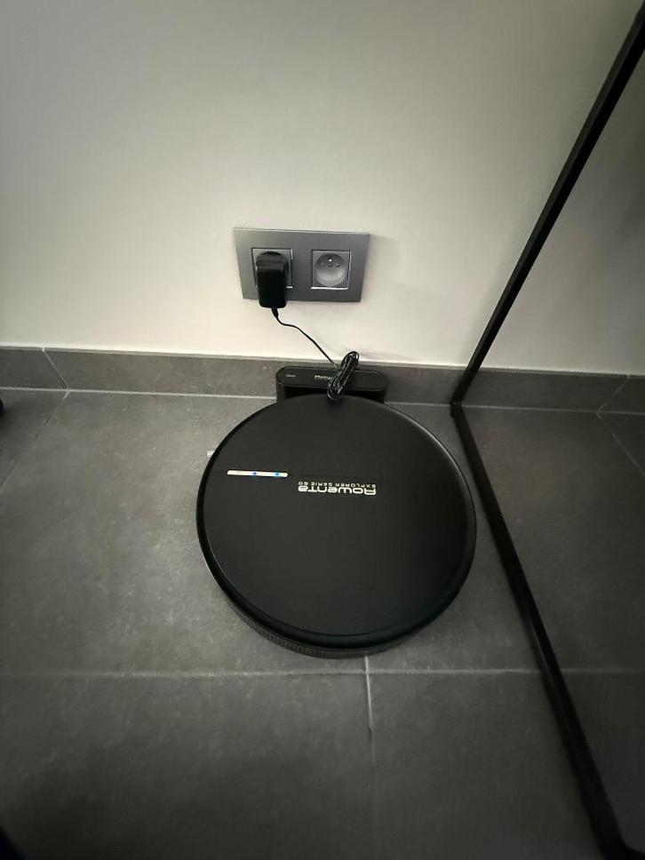 Rowenta robotstofzuiger, Elektronische apparatuur, Stofzuigers, Gebruikt, Robotstofzuiger, Reservoir, Ophalen