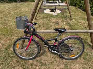 Vélo fille - Btwin - poply500 - 24 pouces - bon état beschikbaar voor biedingen
