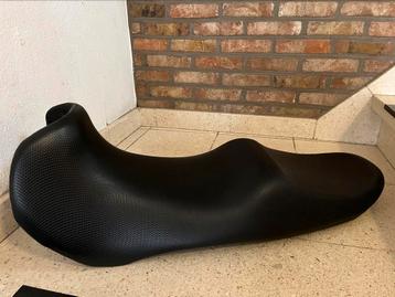 Zadel Suzuki GSXF 600 750 ( 98-…), Motoren, Ophalen of Verzenden, Gebruikt
