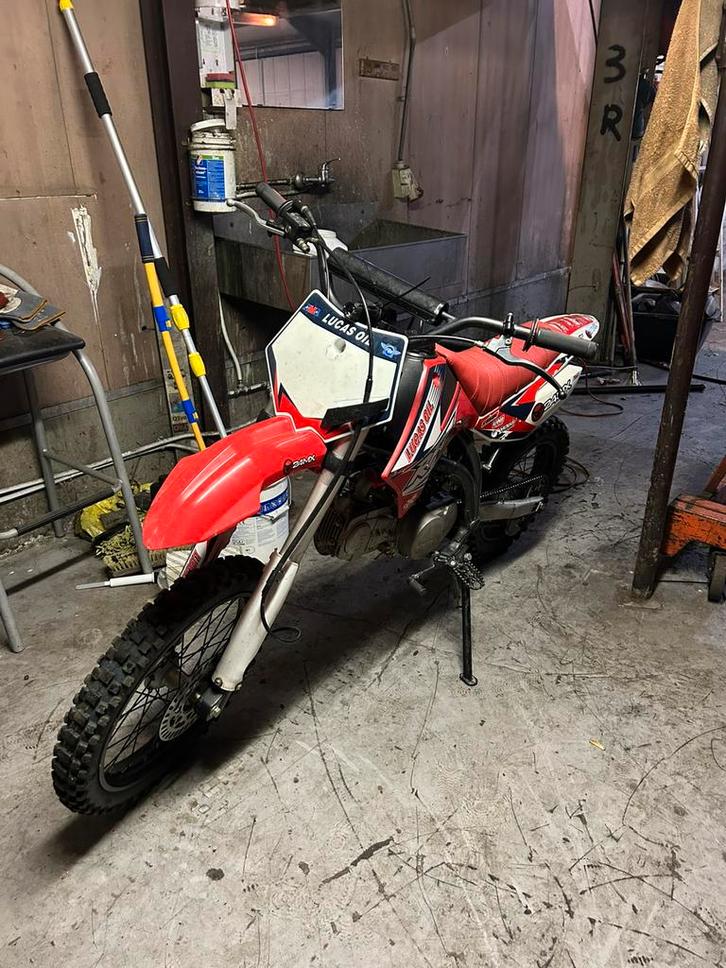 Apollo crosser 150cc 4t, Fietsen en Brommers, Minibikes, Midibikes en Pitbikes, Zo goed als nieuw, Ophalen