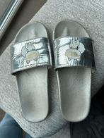 Slippers Karl Lagerfeld maat 35, Ophalen of Verzenden