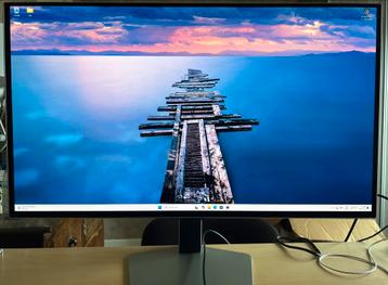 Écran Samsung Odyssey G80SD OLED32”240Hz0,03msEXCELLENT ÉTAT beschikbaar voor biedingen