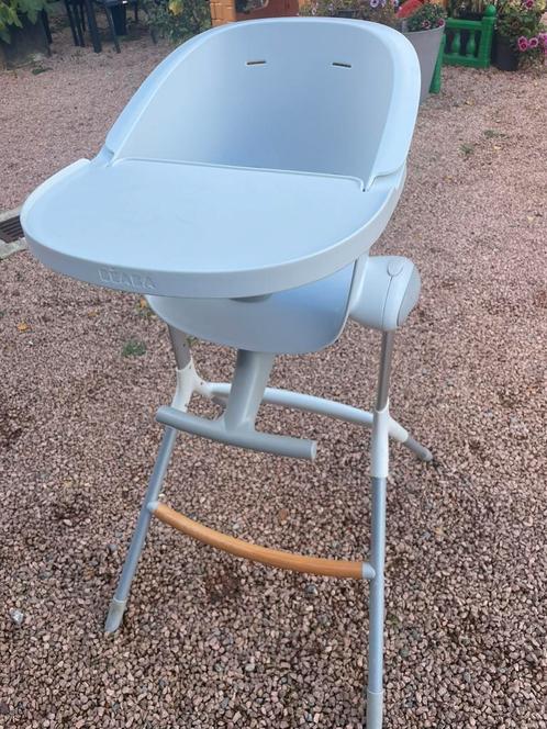 Kinderstoel Beaba Up&Down wit, Kinderen en Baby's, Kinderstoelen, Zo goed als nieuw, Meegroeistoel, Aanschuifbaar, Afneembaar eetblad