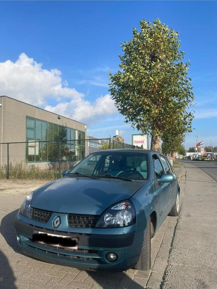 Renault clio 2003, Auto's, Renault, Particulier, Clio, Benzine, Stadsauto, 5 deurs, Handgeschakeld, Overige kleuren, Overige kleuren