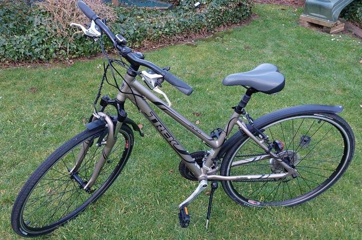 VTC Femme Trek 7100, Fietsen en Brommers, Fietsen | Mountainbikes en ATB, Zo goed als nieuw, Dames, Trek, Minder dan 45 cm, Hardtail