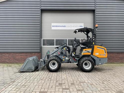 Giant G2700 HD X-TRA minishovel BJ 23 255 uur, Zakelijke goederen, Machines en Bouw | Kranen en Graafmachines, Wiellader of Shovel