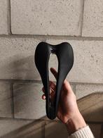 Selle italia slr superflow Boost 130, Enlèvement ou Envoi, Comme neuf, Selle